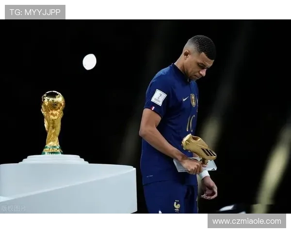 姆巴佩:感谢所有支持我的人 欧洲金靴奖是荣誉与激励 姆巴佩:感谢所有支持我的人 欧洲金靴奖是荣誉与激励