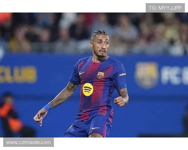 拉菲尼亚与费兰顺利回归德容因肠胃流感暂时缺席球队训练情况更新 拉菲尼亚与费兰顺利回归德容因肠胃流感暂时缺席球队训练情况更新